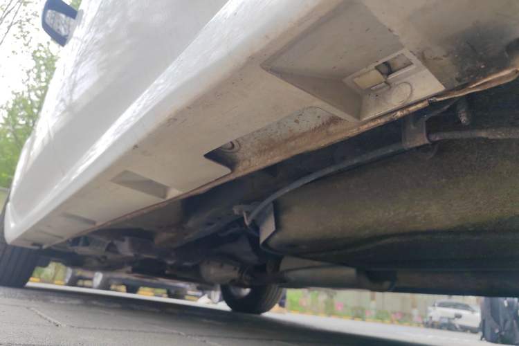 Used Mazda 8 2015 2.5L Flagship Edition Chassis Rear Left