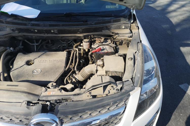 Used Mazda 8 2015 2.5L Flagship Edition Engine Bay Left