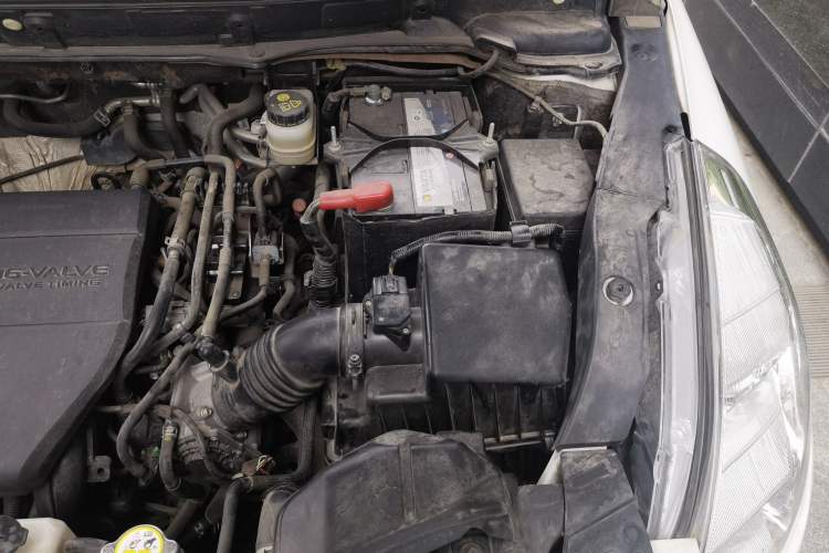 Used Mazda 8 2015 2.5L Elite Edition Engine Bay Left