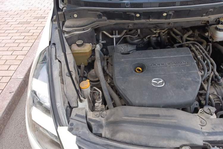 Used Mazda 8 2015 2.5L Flagship Edition Engine Bay Right