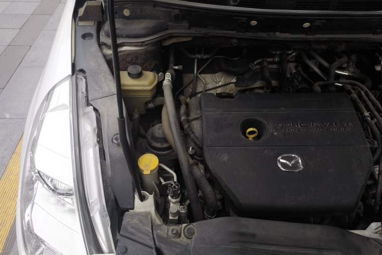 Used Mazda 8 2015 2.5L Elite Edition Engine Bay Right