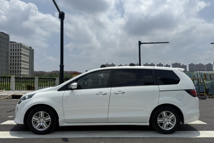 Used Mazda 8 2015 2.5L Ultimate Edition Exterior 3