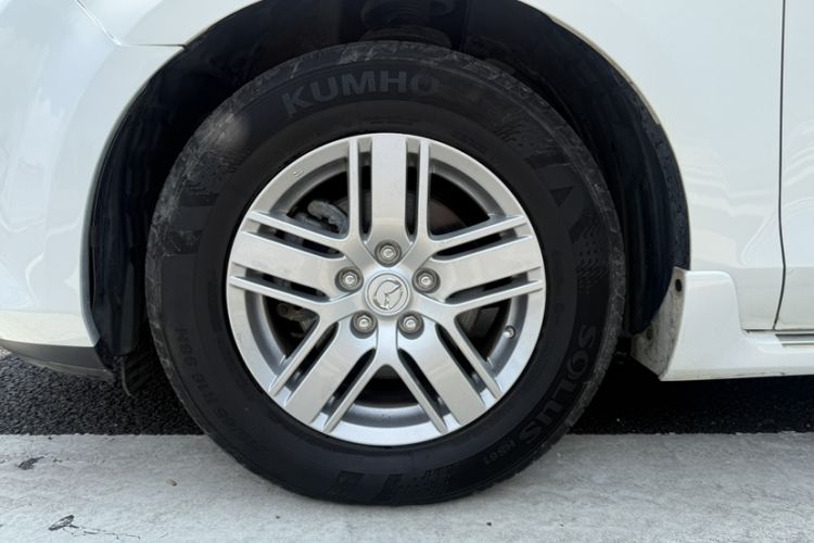 Used Mazda 8 2015 2.5L Ultimate Edition Exterior 7