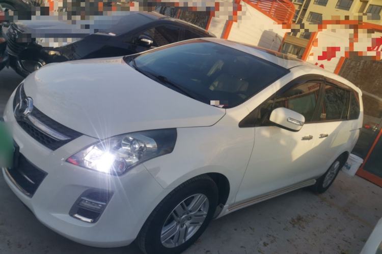 Used Mazda 8 2015 2.5L Ultimate Edition Left Side