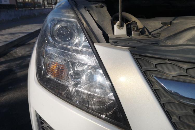 Used Mazda 8 2015 2.5L Flagship Edition Right Front Headlight