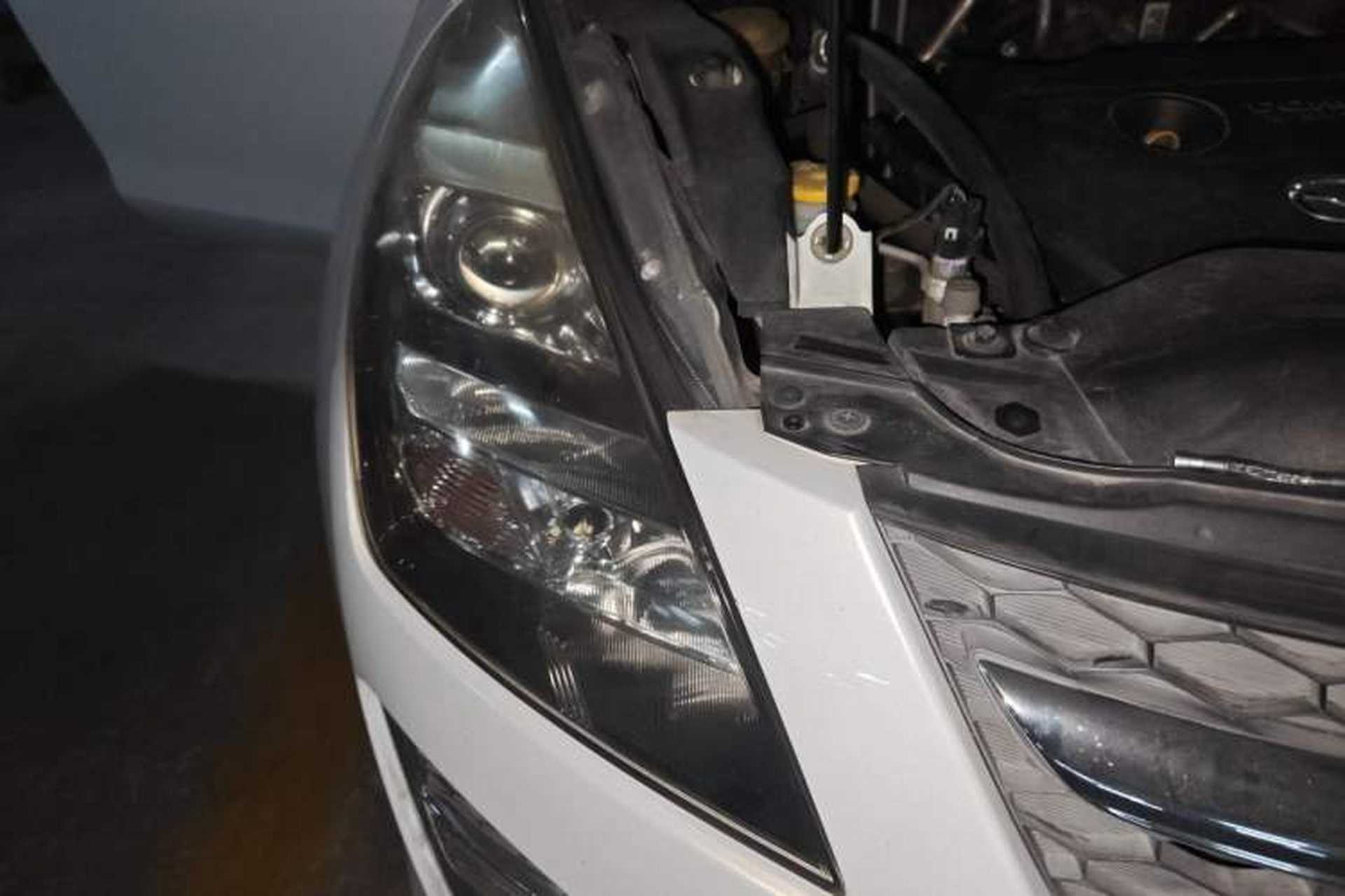 Used Mazda 8 2015 2.5L Flagship Edition Right Front Headlight