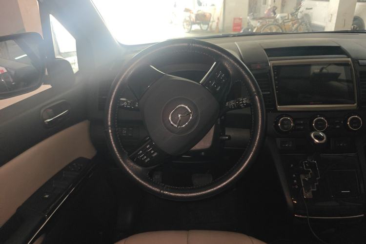 Used Mazda 8 2015 2.5L Flagship Edition Steering Wheel