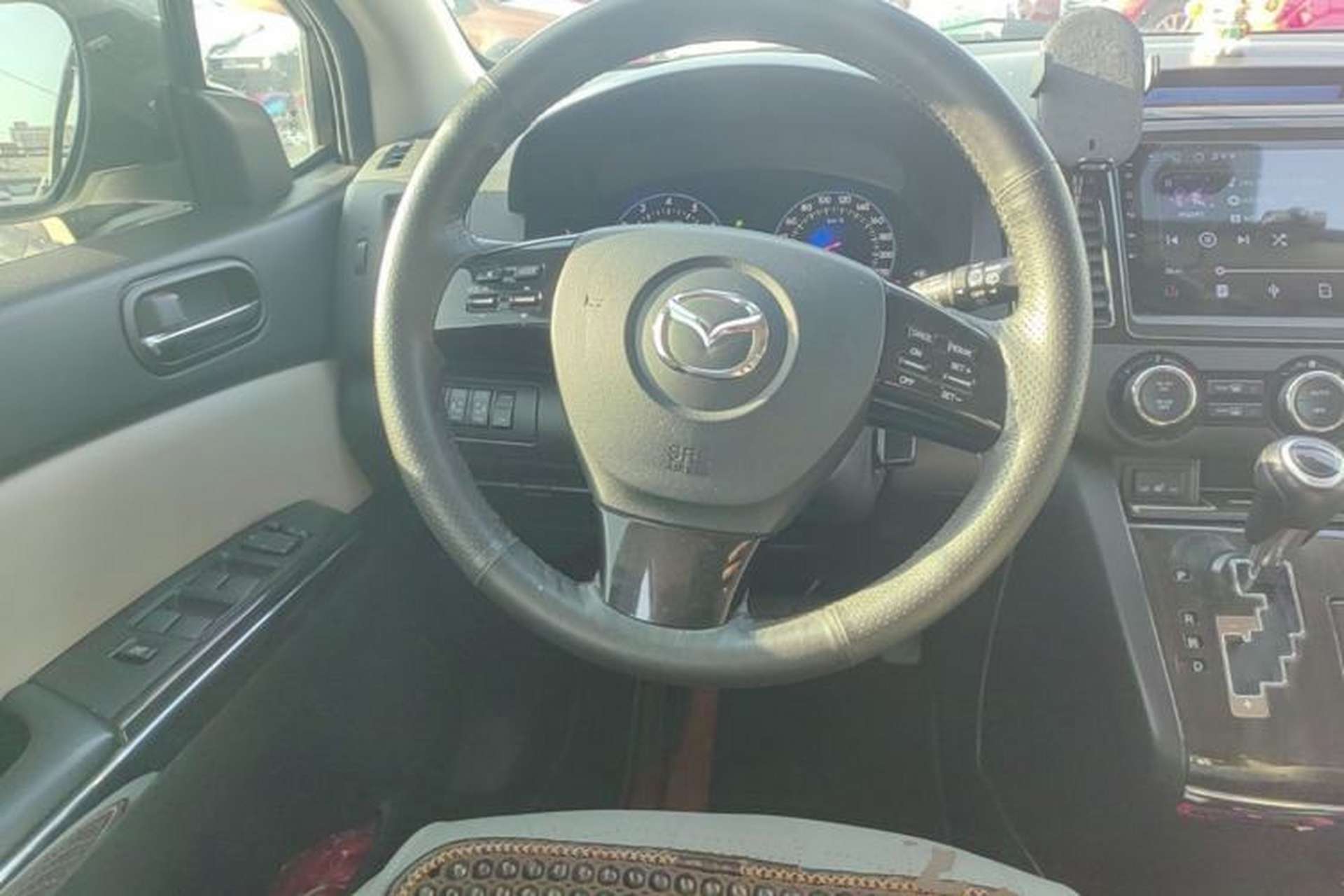 Used Mazda 8 2015 2.5L Ultimate Edition Steering Wheel