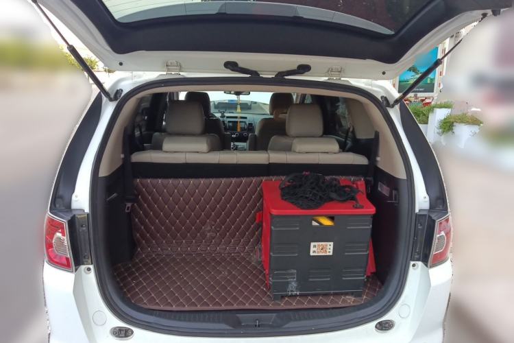 Used Mazda 8 2015 2.5L Flagship Edition Trunk