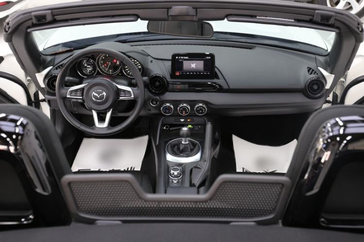 Used Mazda MX-5  Audio And AC Panel