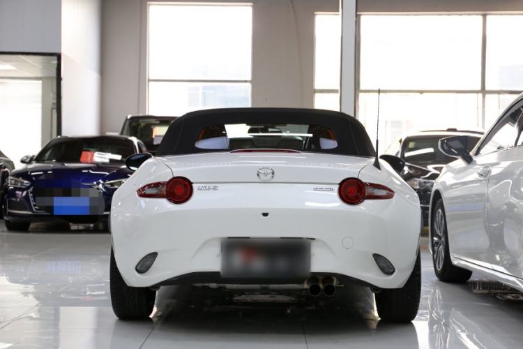 Used Mazda MX-5  Exterior 3