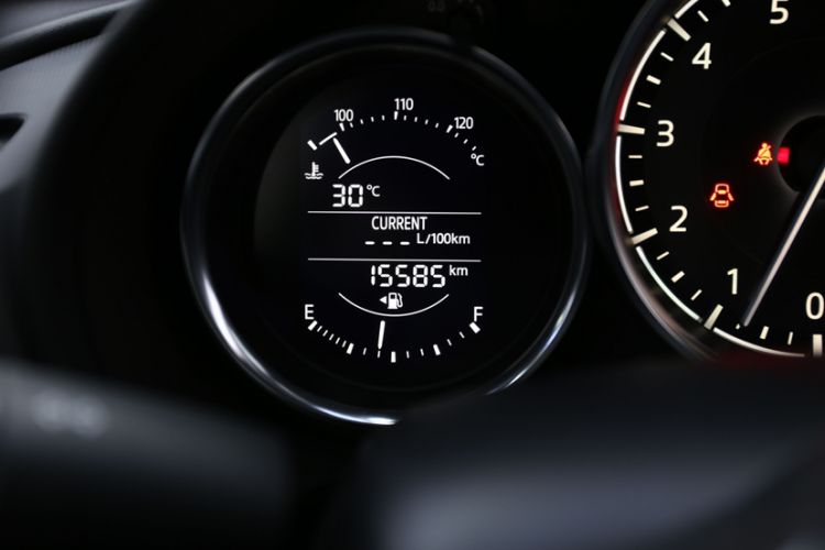 Used Mazda MX-5  Odometer Close Up