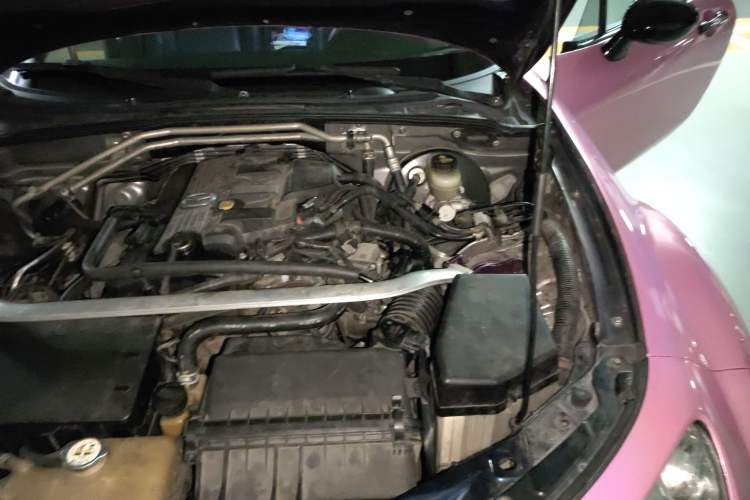 Used Mazda MX-5 2009 2.0 Engine Bay Left