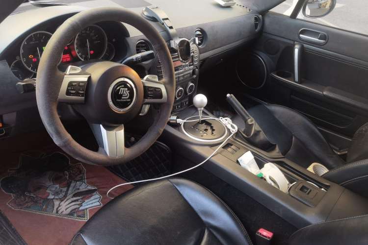 Used Mazda MX-5 2009 2.0 Center Console