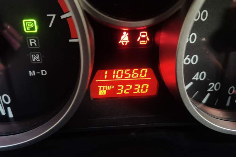 Used Mazda MX-5 2009 2.0 Odometer Close Up