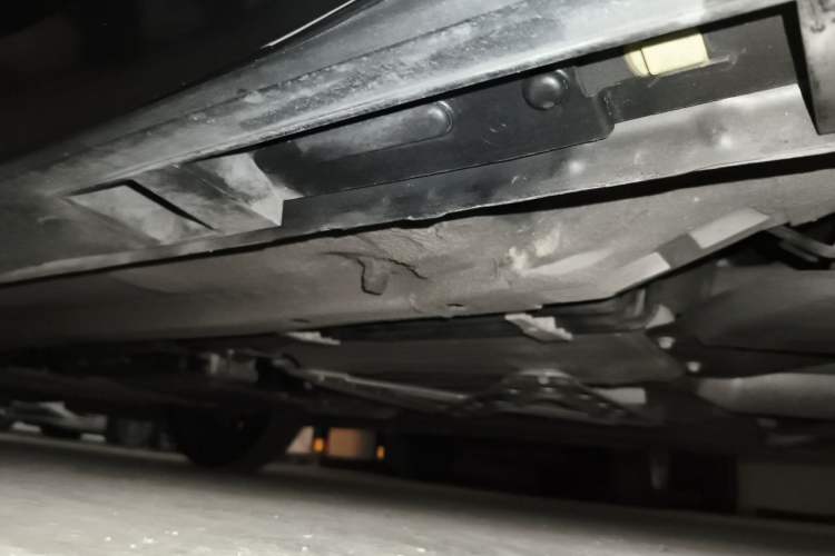 Used Mazda MX-5 2018 2.0L RF Platinum Steel Gray Chassis Rear Left