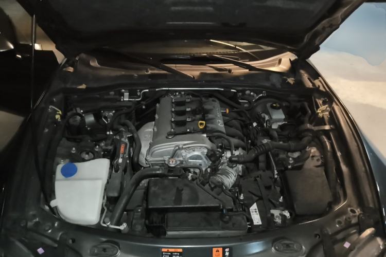 Used Mazda MX-5 2018 2.0L RF Platinum Steel Gray Engine Bay