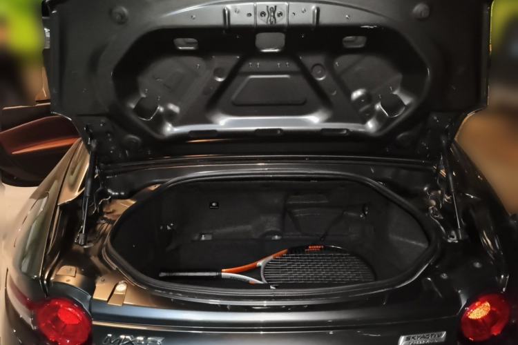 Used Mazda MX-5 2018 2.0L RF Platinum Steel Gray Trunk
