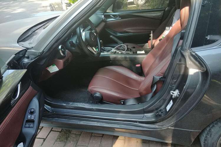Used Mazda MX-5 2018 2.0L RF Platinum Steel Gray Left Rear Seat