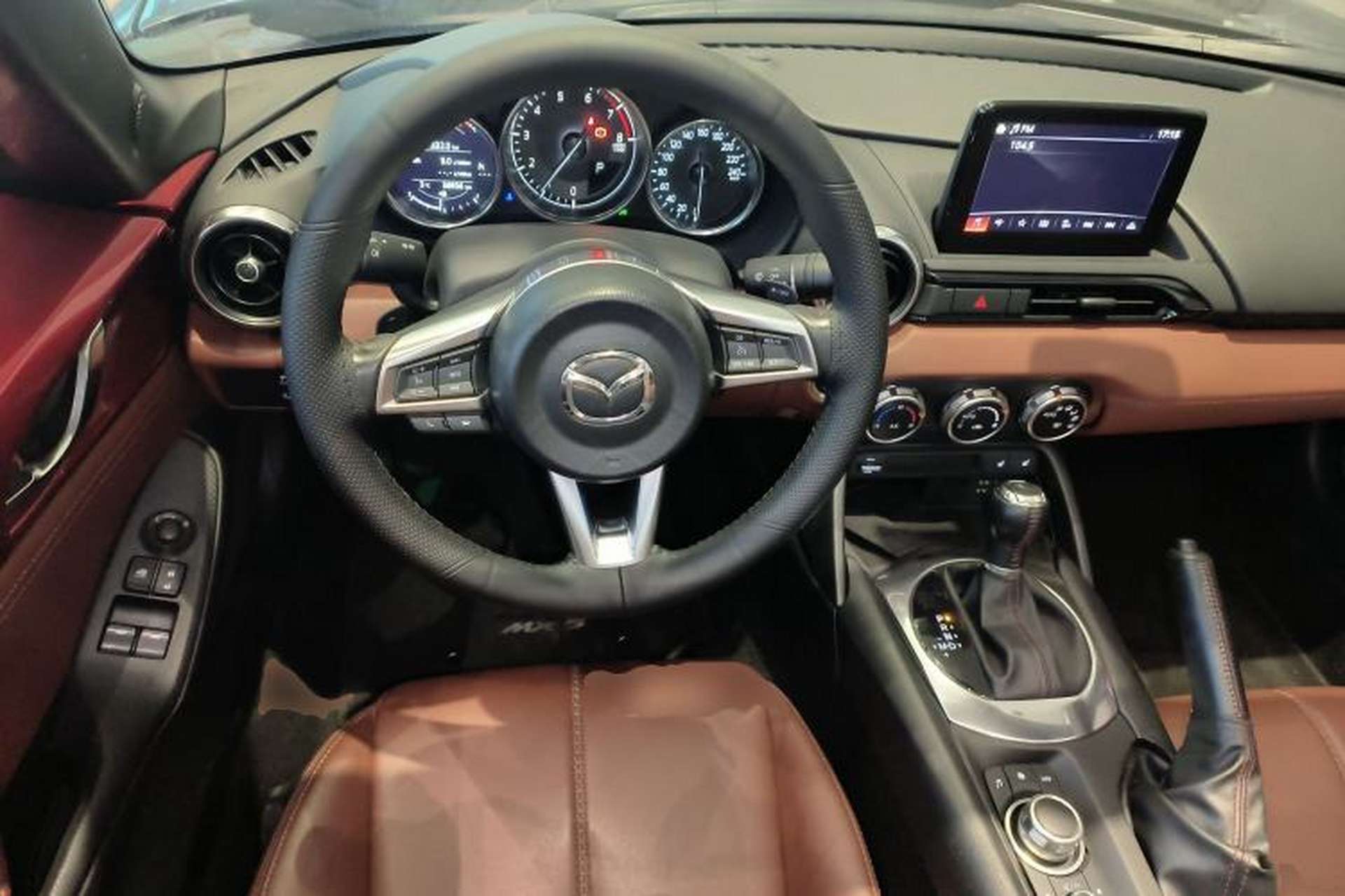 Used Mazda MX-5 2018 2.0L RF Crystal Soul Motion Red Steering Wheel