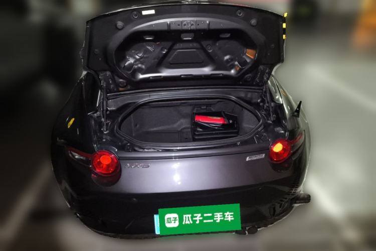 Used Mazda MX-5 2018 2.0L RF Platinum Steel Gray Trunk