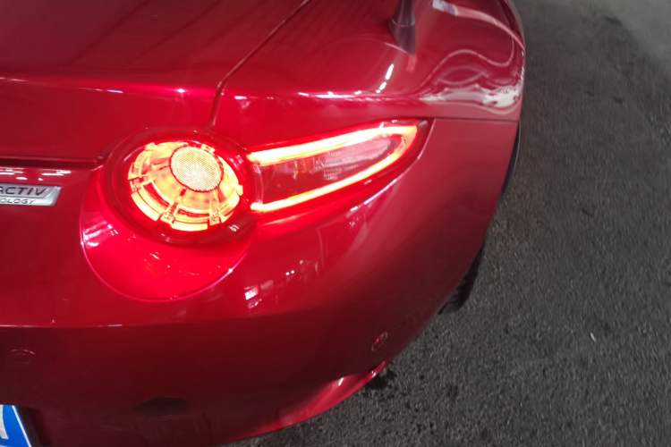 Used Mazda MX-5 2018 2.0L RF Crystal Soul Motion Red Right Rear Taillight