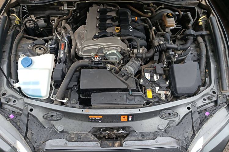 Used Mazda MX-5 2018 2.0L RF Platinum Steel Gray Engine Bay