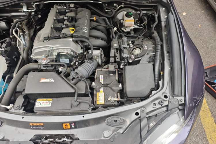 Used Mazda MX-5 2018 2.0L RF Platinum Steel Gray Engine Bay Left
