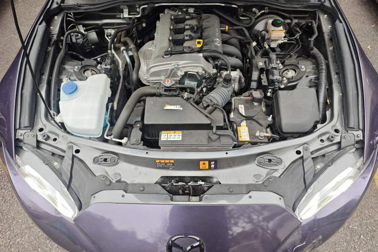 Used Mazda MX-5 2018 2.0L RF Platinum Steel Gray Engine Bay