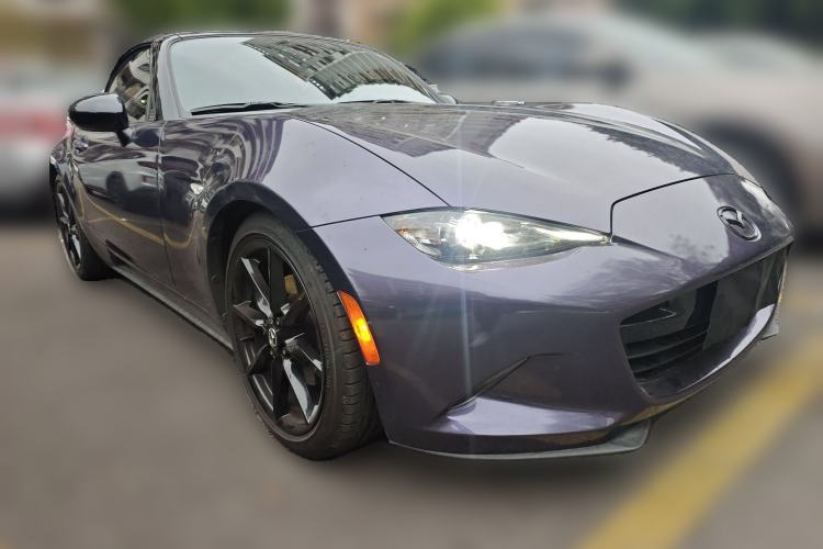 Used Mazda MX-5 2018 2.0L RF Platinum Steel Gray Front Right 45 Deg