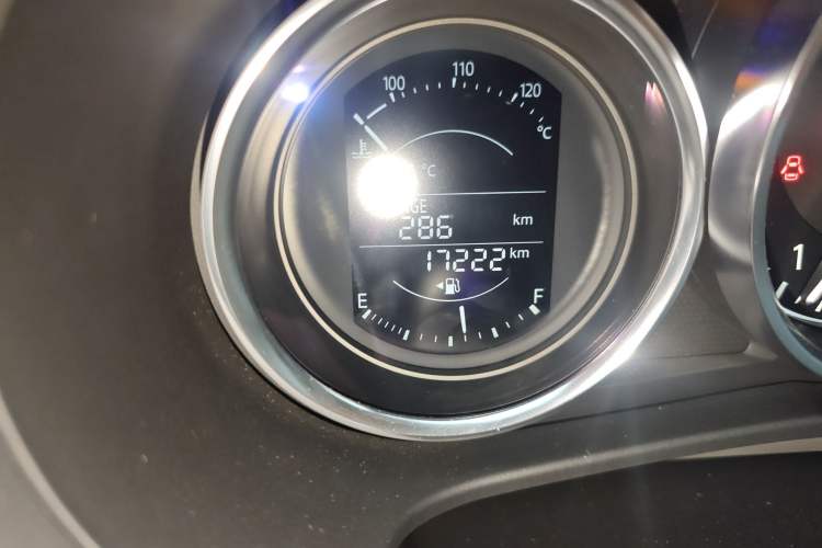 Used Mazda MX-5 2018 2.0L RF Platinum Steel Gray Odometer Close Up