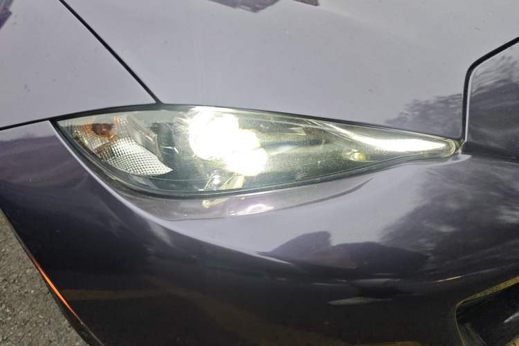 Used Mazda MX-5 2018 2.0L RF Platinum Steel Gray Right Front Headlight