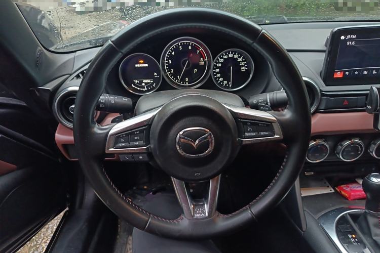 Used Mazda MX-5 2018 2.0L RF Platinum Steel Gray Steering Wheel
