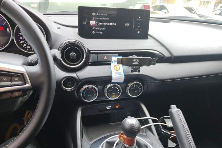 Used Mazda MX-5  Audio And AC Panel