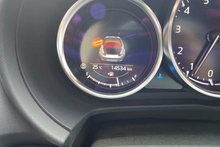 Used Mazda MX-5  Odometer Close Up