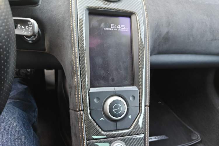 Used McLaren 12C 2012 3.8T Standard Edition Audio And AC Panel