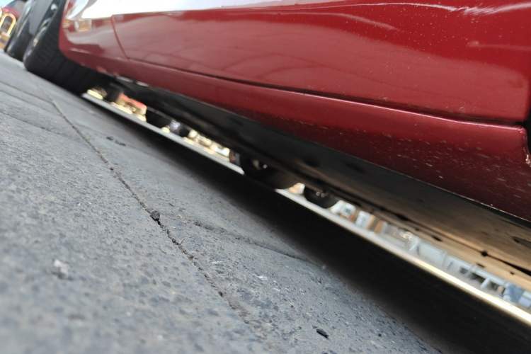Used McLaren 12C 2012 3.8T Standard Edition Chassis Front Right