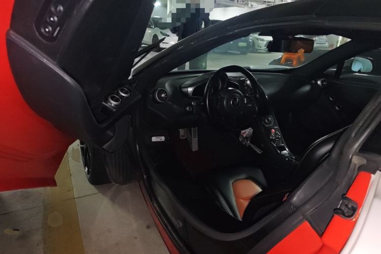 Used McLaren 12C 2013 3.8T SPIDER Driver Seat