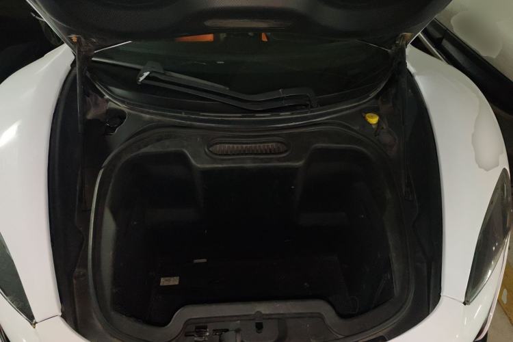 Used McLaren 12C 2013 3.8T SPIDER Engine Bay