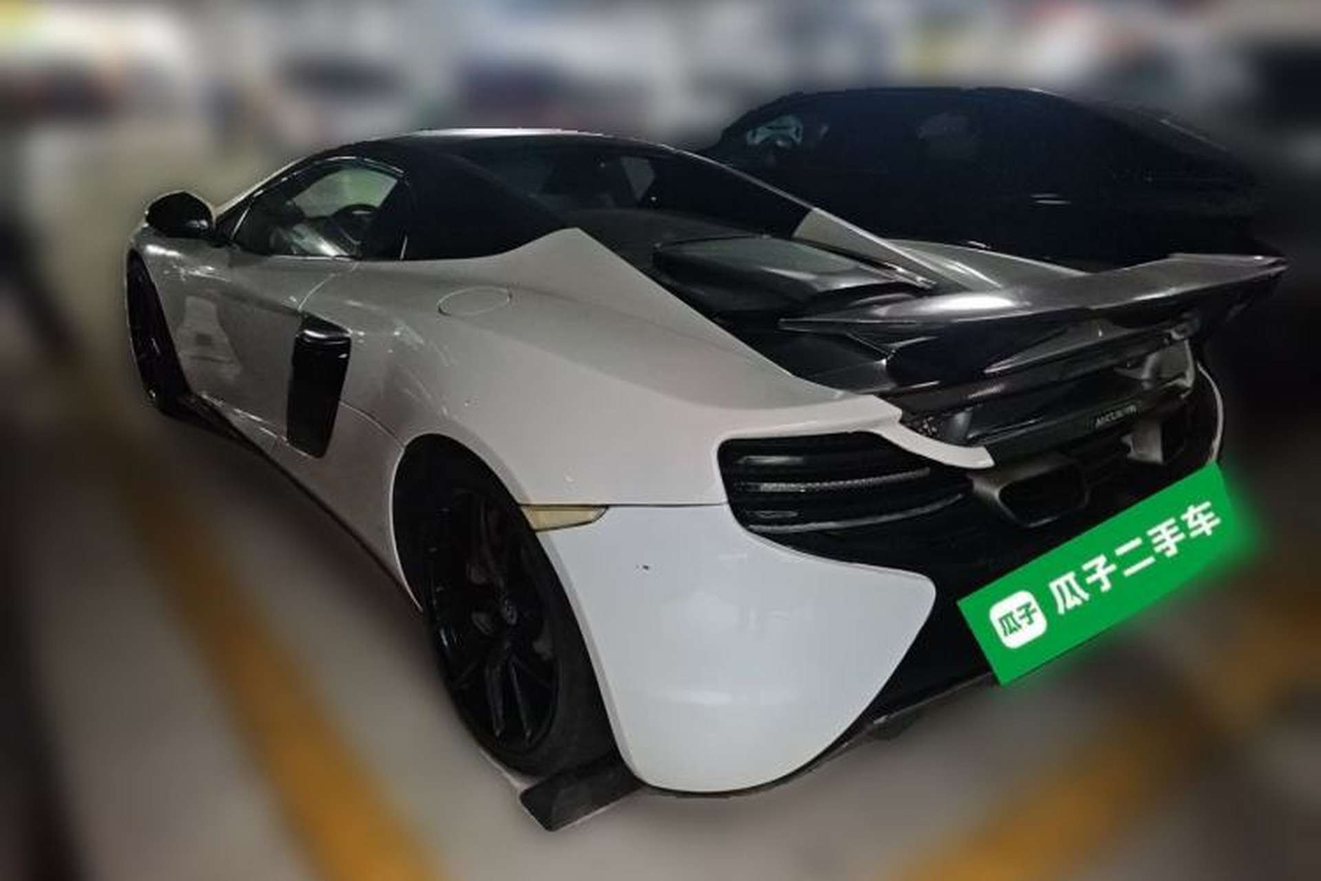 Used McLaren 12C 2013 3.8T SPIDER Rear Left 45 Deg