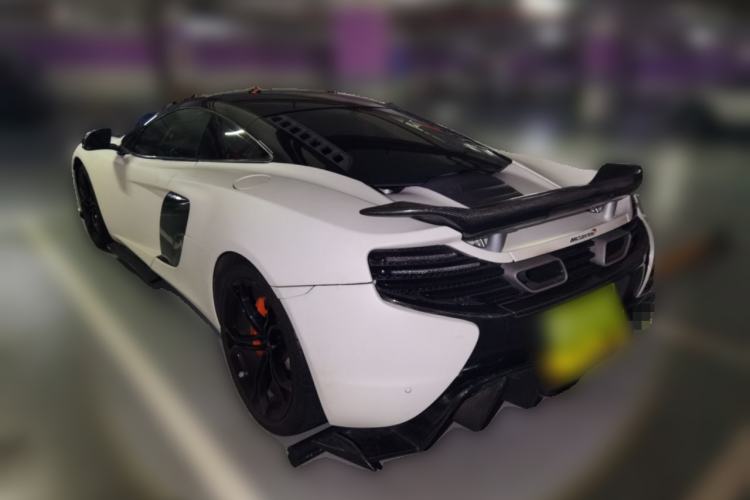 Used McLaren 12C 2013 3.8T COUPE Rear Left 45 Deg