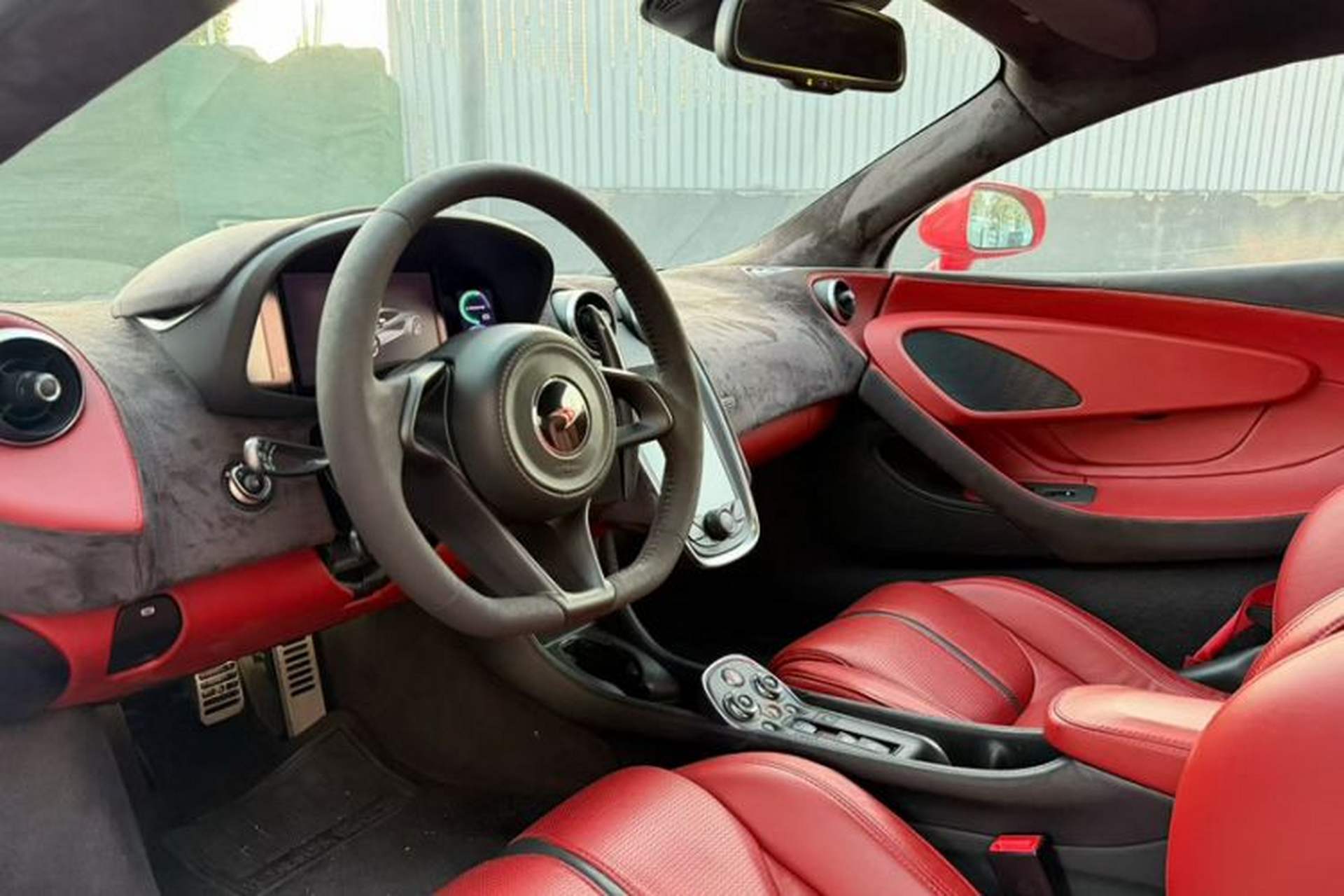 Used McLaren 540C 2015 3.8T Coupe Interior 4