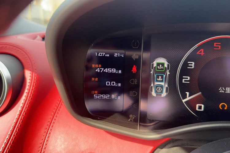 Used McLaren 540C 2015 3.8T Coupe Odometer Close Up