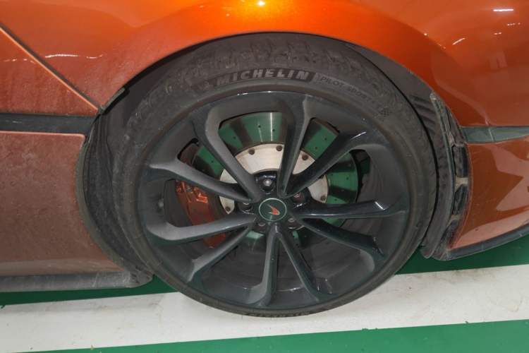 Used McLaren 540C 2015 3.8T Coupe Right Front Wheel Hub