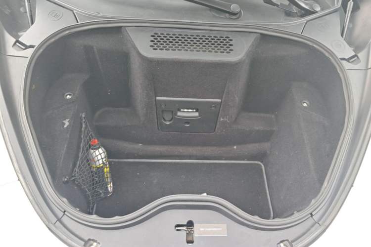 Used McLaren 570 2015 570S 3.8T Coupe Engine Bay