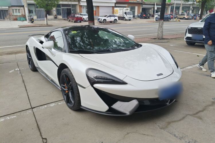 Used McLaren 570 2015 570S 3.8T Coupe Front Right 45 Deg