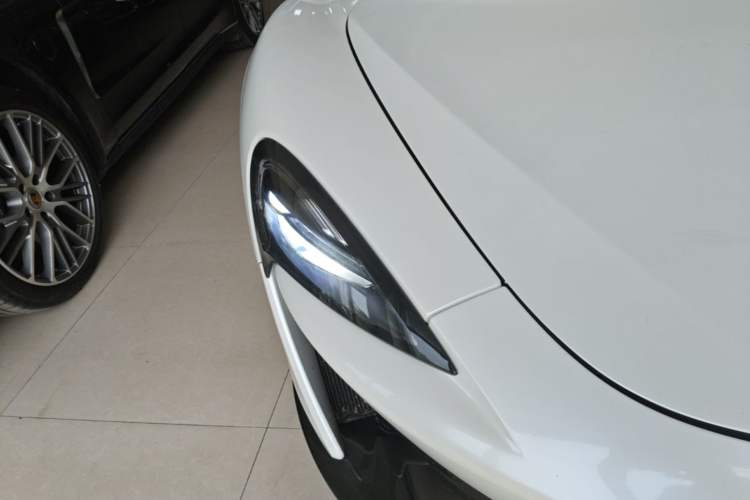 Used McLaren 570 2015 570S 3.8T Coupe Right Front Headlight