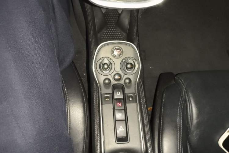 Used McLaren 570 2015 570S 3.8T Coupe Gear Lever