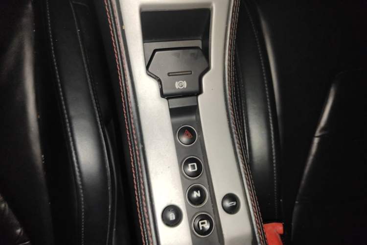 Used McLaren 625C 2015 3.8T Coupe Gear Lever