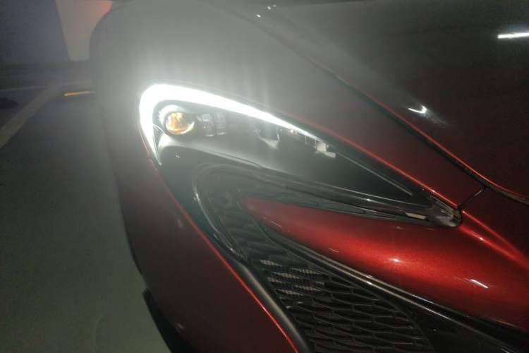 Used McLaren 625C 2015 3.8T Coupe Right Front Headlight